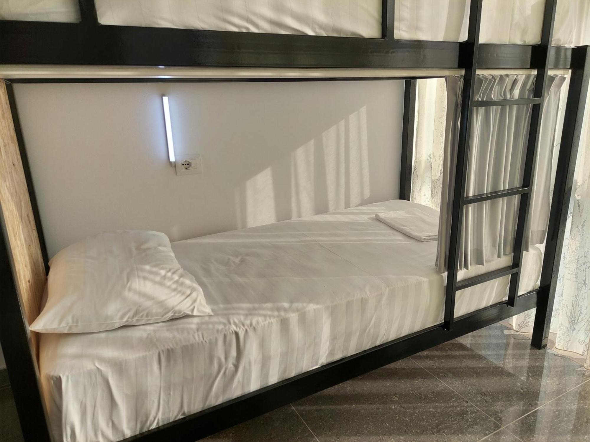 Saranda Boutique Hostel Экстерьер фото